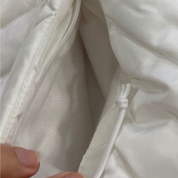 THE NORTH FACE Women's Aconcagua Vest White Size small - Picture 8 of 11